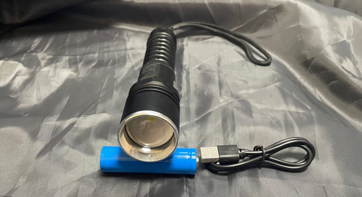 Фонарь Microusb Z02-P70 ручной аккумуляторный