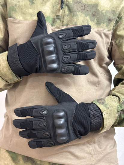 Перчатки тактические с пластмассовыми вставками