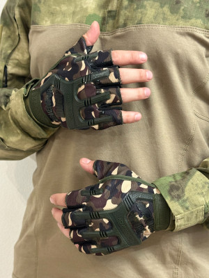 Перчатки без пальцев Adventure зеленый камуфляж