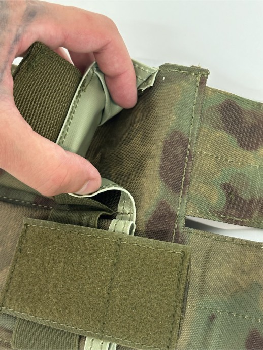 Подсумок закрытого типа под 2 магазина Мох