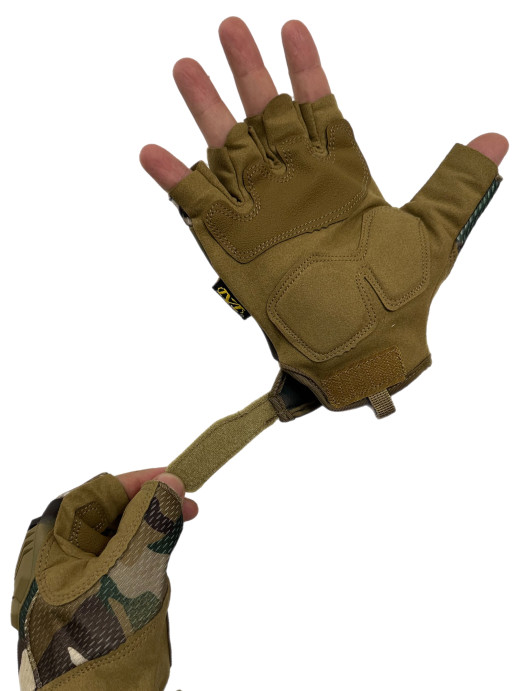 Перчатки тактические M-Pact без пальцев мультикам